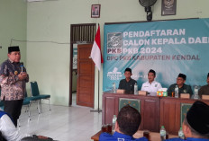 Siap Nyalon Bupati di Pilkada Kendal 2024, Windu Suko Basuki Ambil Formulir Pendaftaran di DPC PKB