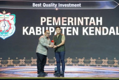 Momen HUT RI, Pemkab Kendal Sabet Penghargaan CNN Award 2024 Kategori Best Quality Investment 