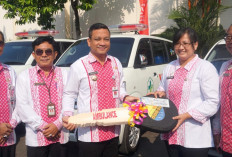 Kota Pekalongan Dapat Bantuan 2 Ambulans dan 3 Mobil Pusling