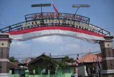 Mengunjungi 3 Makam Kyai Besar di Sapuro Pekalongan