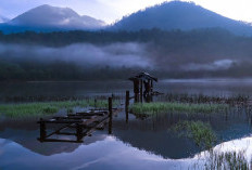 Gunung dengan Jalur Pendakian Terpanjang se-Pulau Jawa, Terkenal Ada Danau Taman Hidup yang Eksotis