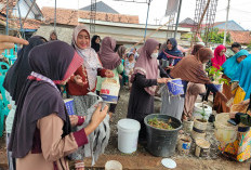 Edukasi Warga Pra Lansia Kelola Kebun Herbal untuk Cegah Penyakit Degeneratif