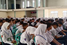 Smandung Ajak Warga Sekolah Budayakan Peduli Lingkungan 