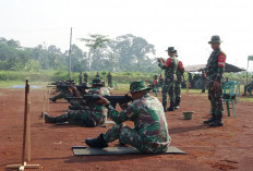 Prajurit Kodim Pekalongan Latihan Menembak