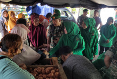 Bazar di Kodim Pekalongan, Warga Serbu Telur Rp23.500 Per Kilo